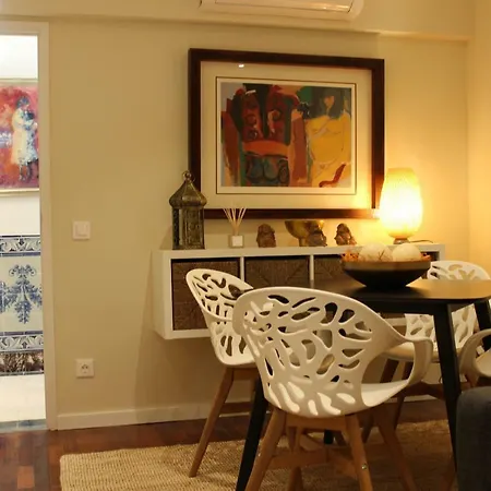 Lx Art Flats | Flat One