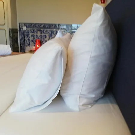 Lx Art Flats | Flat One דירה ליסבון